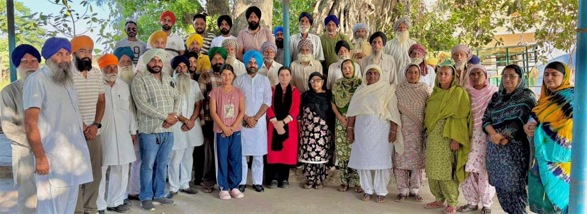 Meeting of Congress workers held.